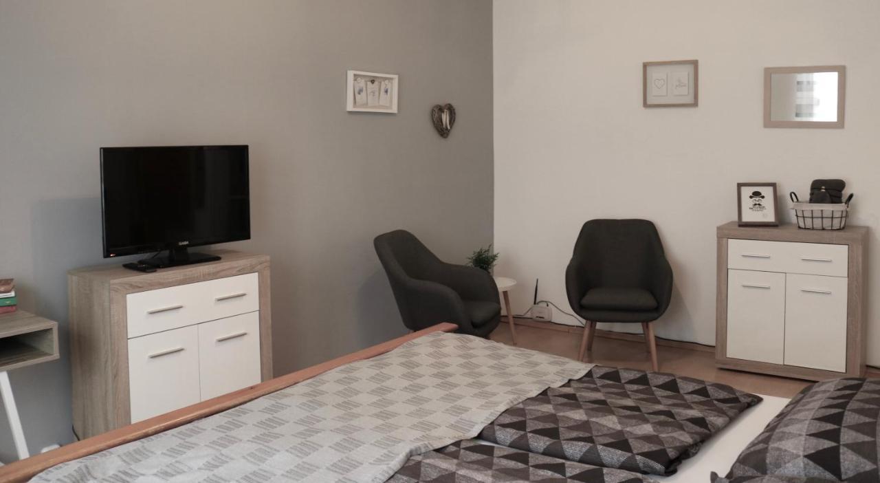 Szabadsag Apartman פץ' מראה חיצוני תמונה